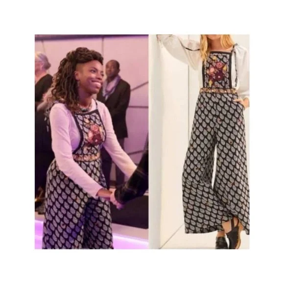 NWT ANTHRO Black Floral Embroidered Wide Leg Apron Jumpsuit Overalls Size 10 - Picture 4 of 16